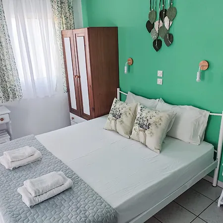 Menta Thassos 3*